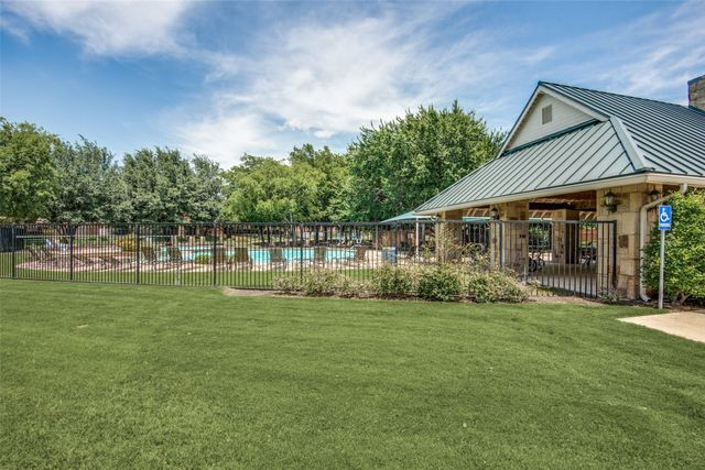 3004 Austin Drive, Plano, TX 75025