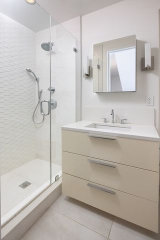 234 W Newton PH, Boston, MA 02116