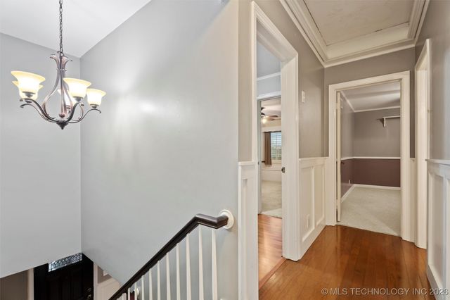 221 E 18th Street, Bartlesville, OK 74003