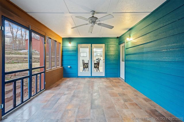 221 E 18th Street, Bartlesville, OK 74003