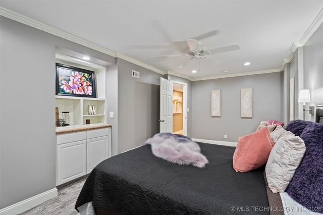 221 E 18th Street, Bartlesville, OK 74003