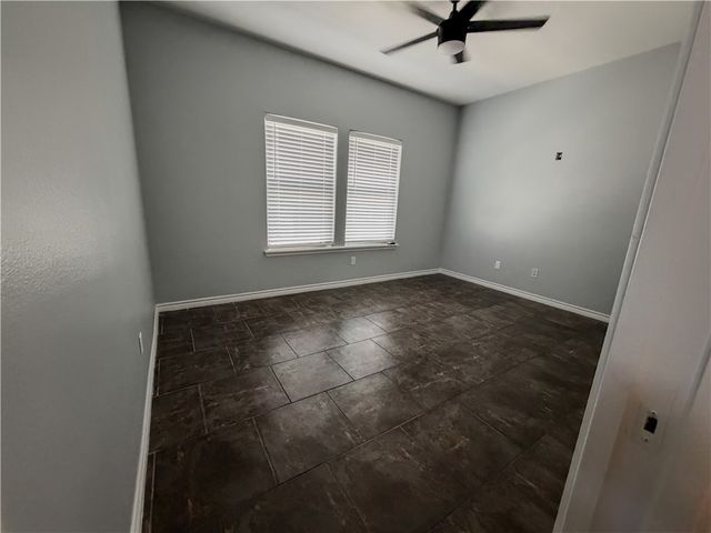 6842 Sir Moses, Corpus Christi, TX 78414