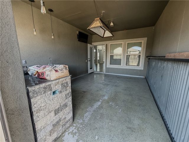 6842 Sir Moses, Corpus Christi, TX 78414