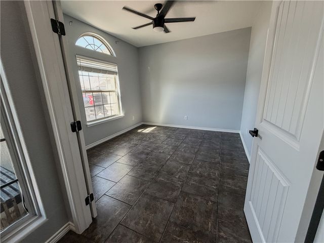 6842 Sir Moses, Corpus Christi, TX 78414