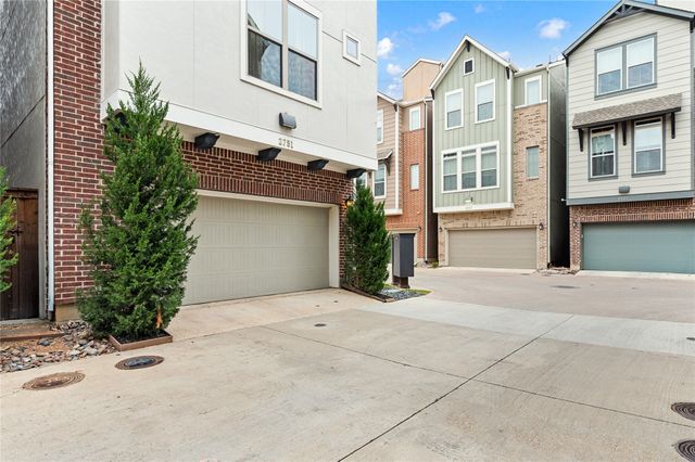 2751 Flowering Peach Lane, Dallas, TX 75212