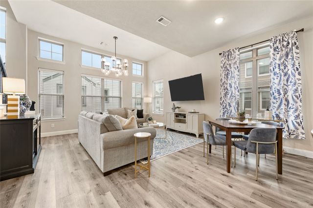 2751 Flowering Peach Lane, Dallas, TX 75212