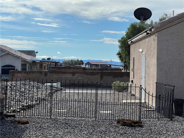 1903 La Entrada, Fort Mohave, AZ 86426