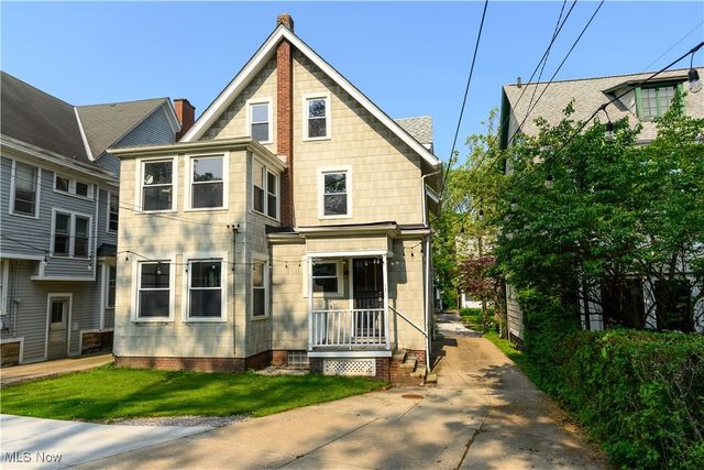 2189 Bellfield Avenue, Cleveland Heights, OH 44106