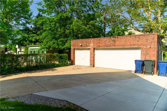 2189 Bellfield Avenue, Cleveland Heights, OH 44106