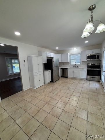 10213 Carol Anne Rd, Chesterfield, VA 23832