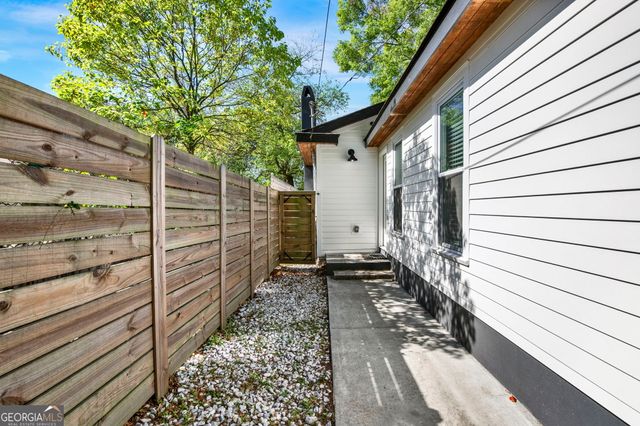 920 W 51st Street, Savannah, GA 31405