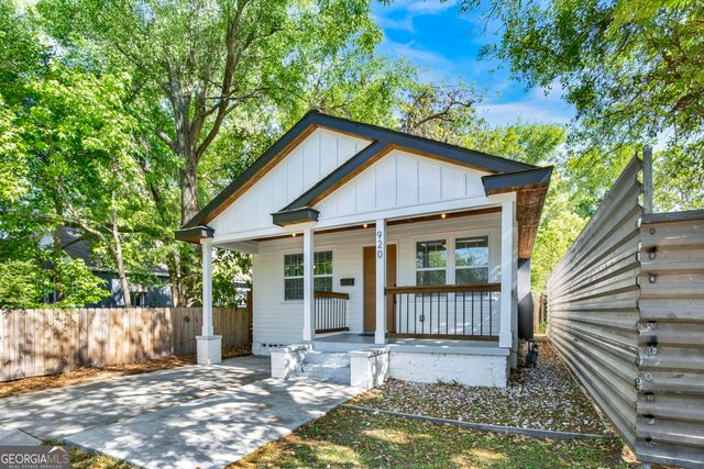 920 W 51st Street, Savannah, GA 31405
