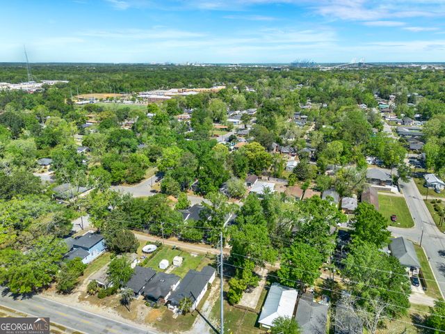 920 W 51st Street, Savannah, GA 31405