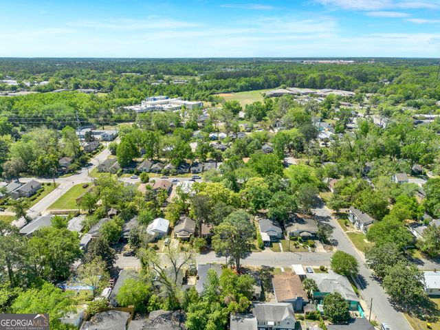 920 W 51st Street, Savannah, GA 31405