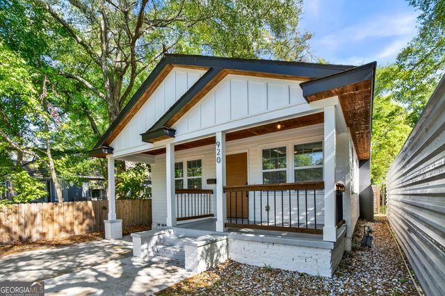 920 W 51st Street, Savannah, GA 31405