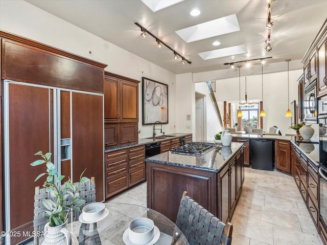 4701 E Winged Foot Drive, Tucson, AZ 85718