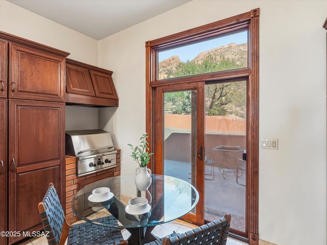 4701 E Winged Foot Drive, Tucson, AZ 85718