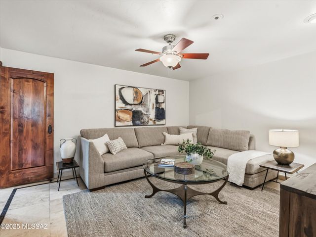 4701 E Winged Foot Drive, Tucson, AZ 85718