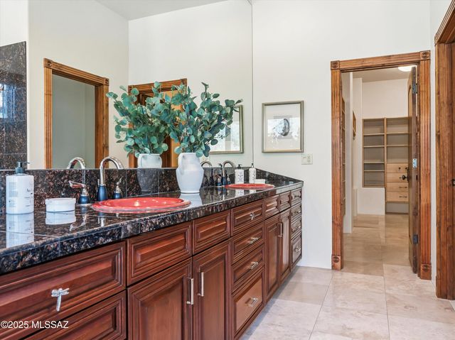 4701 E Winged Foot Drive, Tucson, AZ 85718