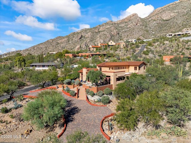 4701 E Winged Foot Drive, Tucson, AZ 85718