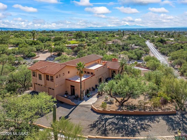 4701 E Winged Foot Drive, Tucson, AZ 85718