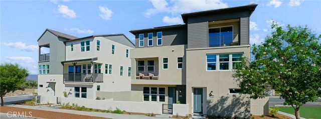 26862 Serif Place, Valencia, CA 91381
