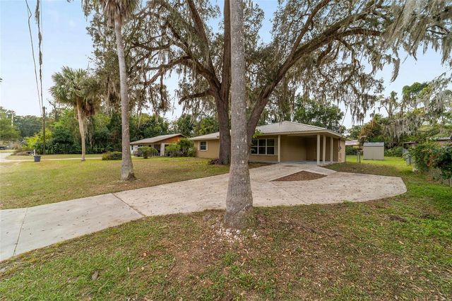 3212 NE 15TH AVENUE, Ocala, FL 34479