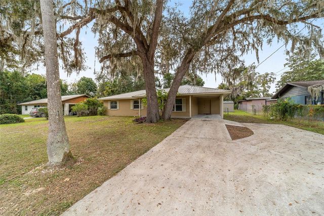 3212 NE 15TH AVENUE, Ocala, FL 34479