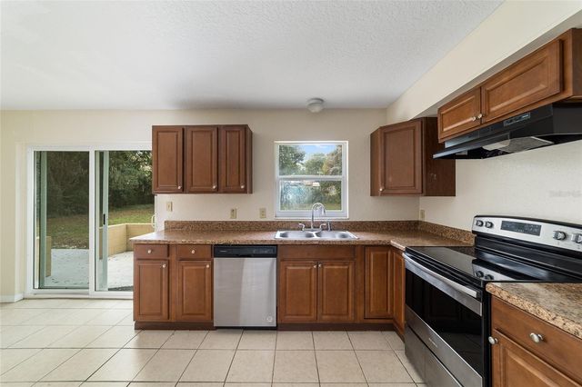 3212 NE 15TH AVENUE, Ocala, FL 34479