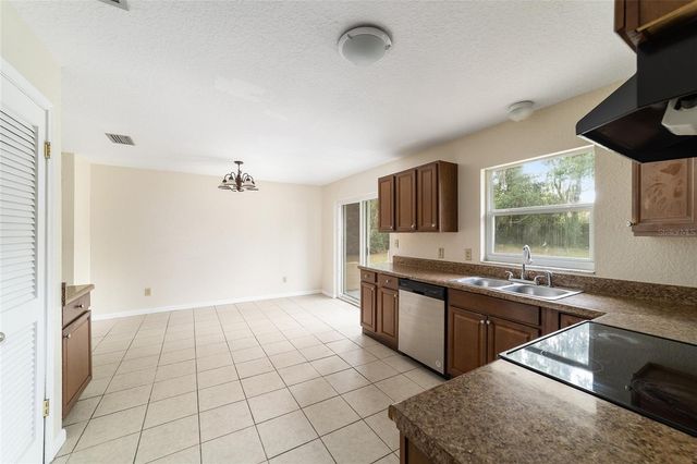 3212 NE 15TH AVENUE, Ocala, FL 34479