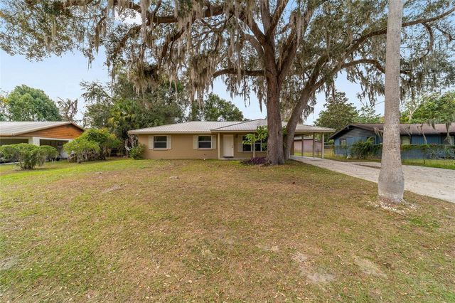3212 NE 15TH AVENUE, Ocala, FL 34479