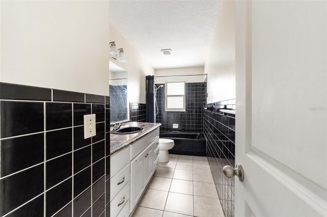 3212 NE 15TH AVENUE, Ocala, FL 34479