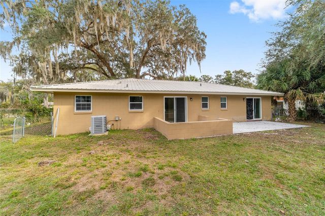 3212 NE 15TH AVENUE, Ocala, FL 34479