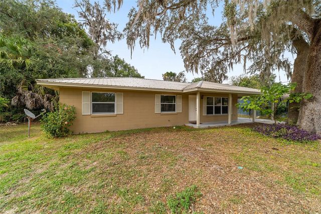 3212 NE 15TH AVENUE, Ocala, FL 34479