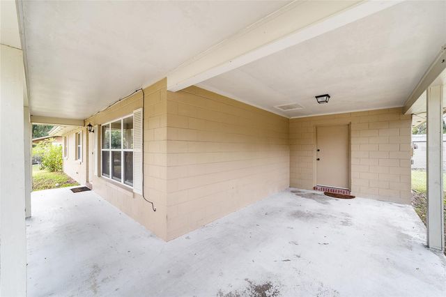 3212 NE 15TH AVENUE, Ocala, FL 34479