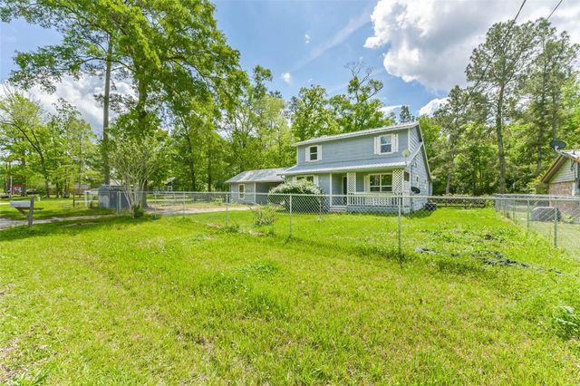 131 County Rd 3201, Cleveland, TX 77327