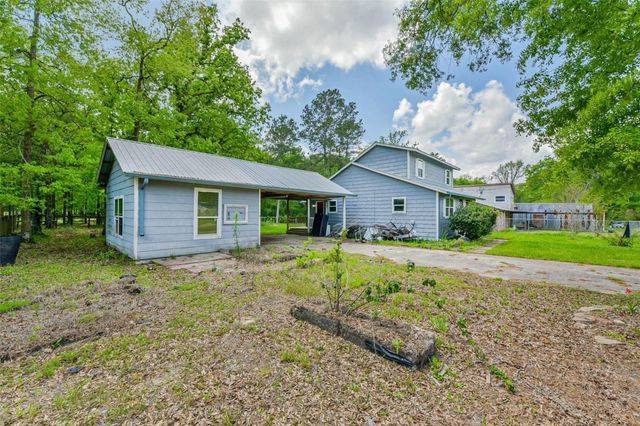 131 County Rd 3201, Cleveland, TX 77327