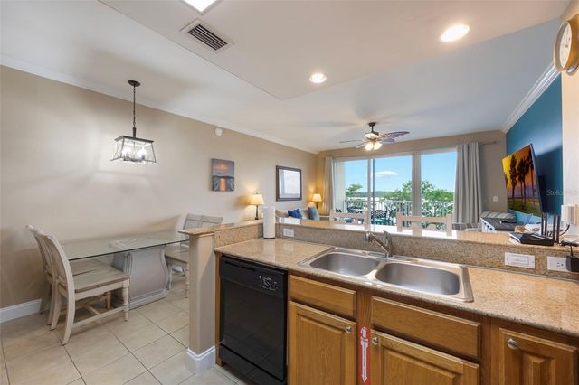 13427 BLUE HERON BEACH DRIVE 306, Orlando, FL 32821