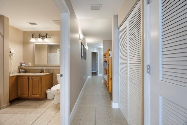 13427 BLUE HERON BEACH DRIVE 306, Orlando, FL 32821