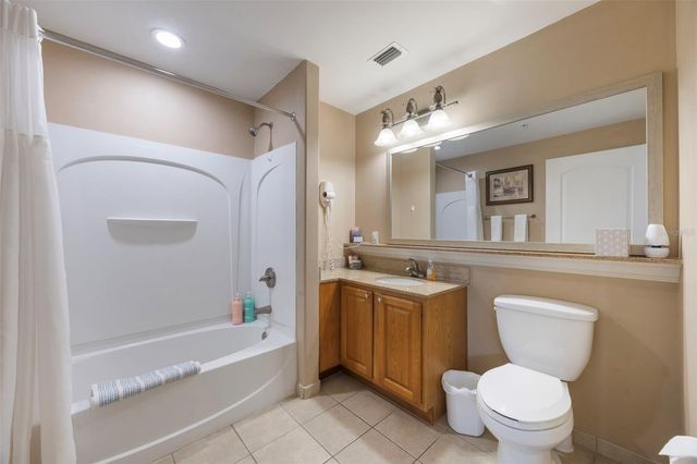 13427 BLUE HERON BEACH DRIVE 306, Orlando, FL 32821