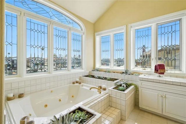 4000 Romany, Oxnard, CA 93035