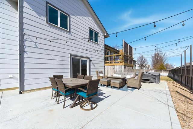 1936 N Grace Avenue Ct, Andover, KS 67002