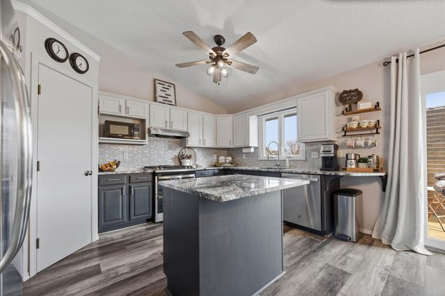 1936 N Grace Avenue Ct, Andover, KS 67002