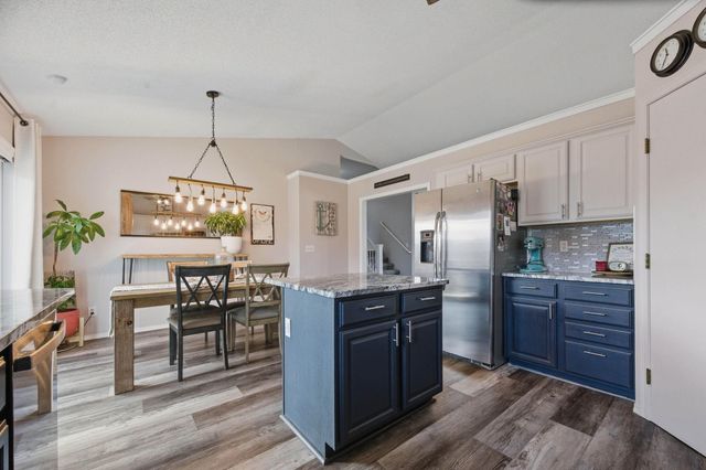 1936 N Grace Avenue Ct, Andover, KS 67002