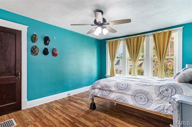 6432 Wanda Avenue, St Louis, MO 63116