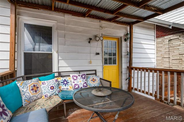 6432 Wanda Avenue, St Louis, MO 63116