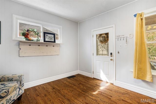 6432 Wanda Avenue, St Louis, MO 63116