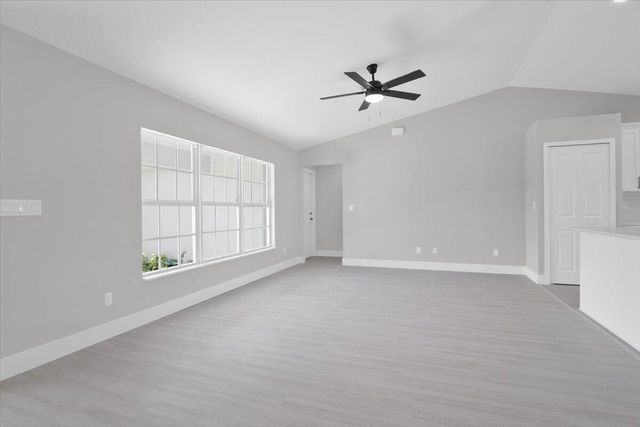 3393 NW 38th Avenue, Okeechobee, FL 34972