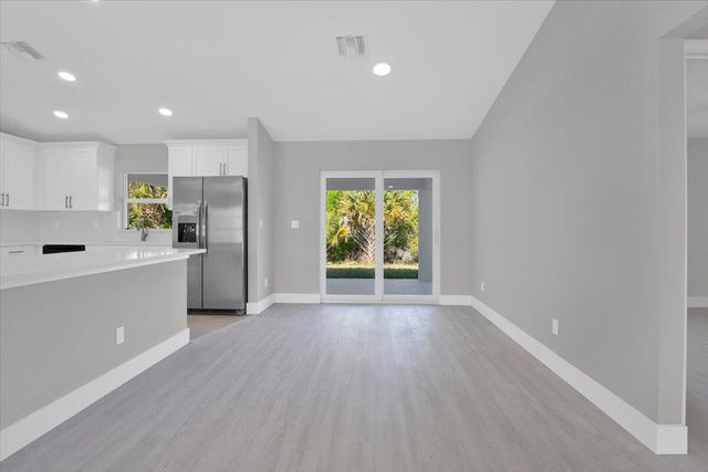 3393 NW 38th Avenue, Okeechobee, FL 34972