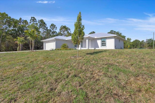 3393 NW 38th Avenue, Okeechobee, FL 34972